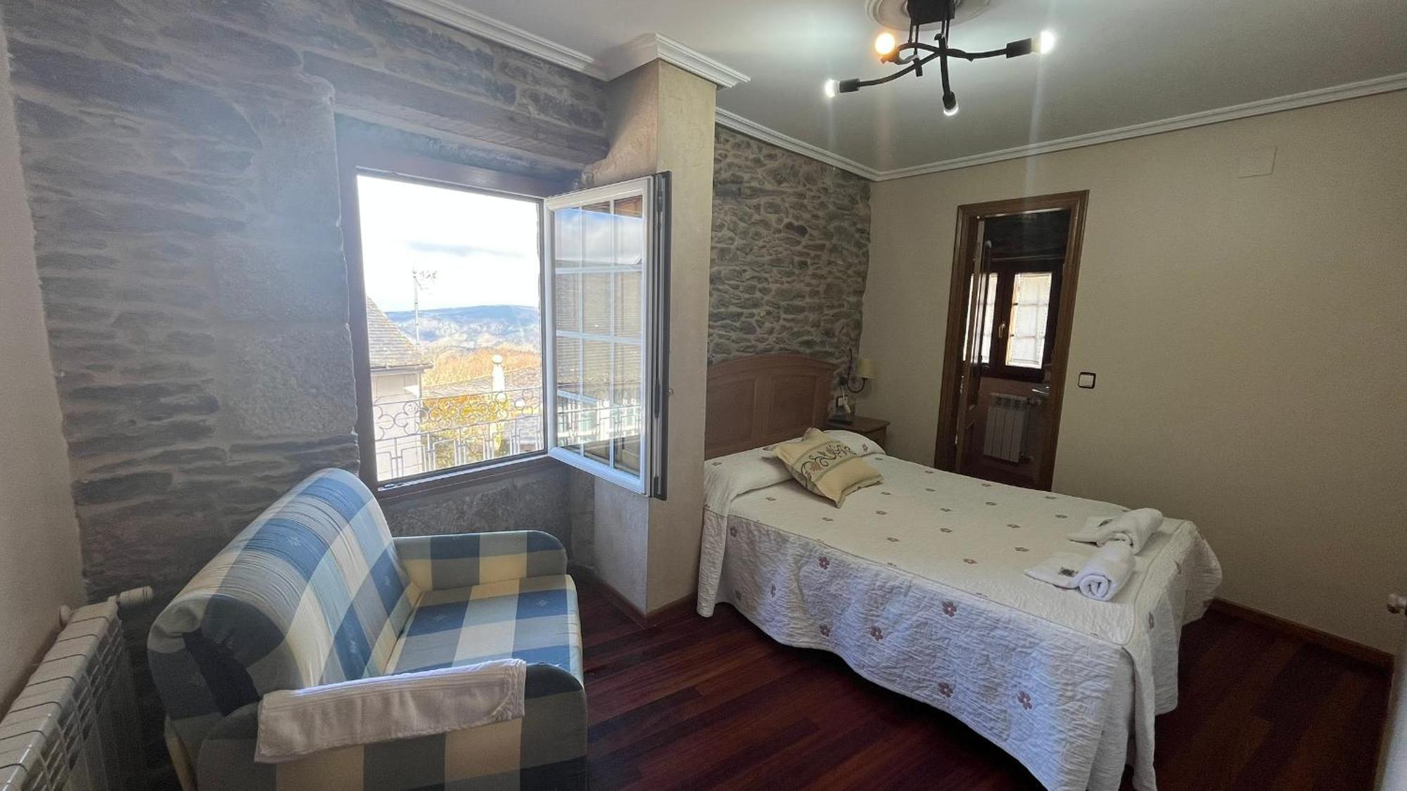 Hotel Caldelas Sacra-Pension Rustica 3 Estrellas Кастро-Кальделас Екстер'єр фото